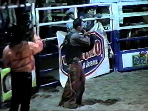 Thiago Vinicius Bocão Rodeio de Magda SP 2002
