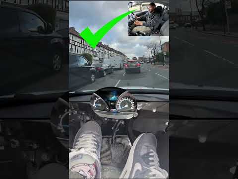 Clutch control on a hill in slow moving traffic #manualcar