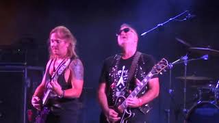 Bonfire - Ready 4 Reaction - Leyendas del Rock 2018