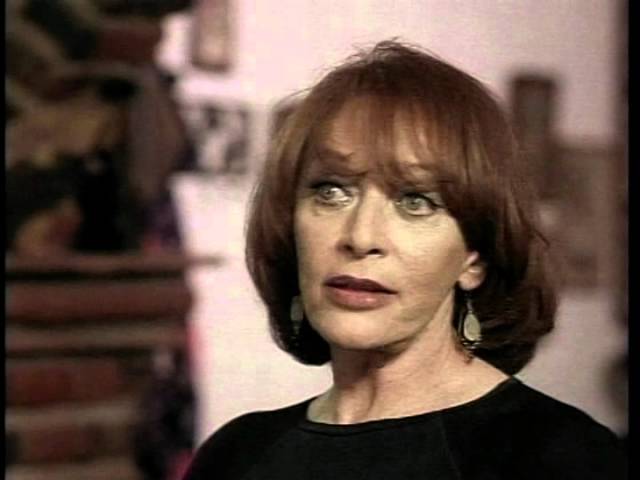 Ana Colchero y Blanca Sanchez en Acosada