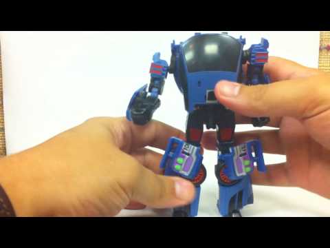 Transformers Collector Club Exclusive Punch/Counterpunch!