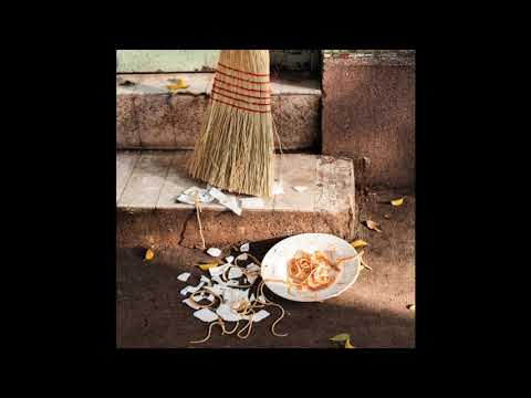 Giorgio Siladi - El Muerto Al Hoyo (Versión Acústica)