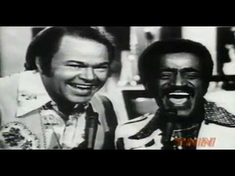 Roy Clark - Minnie Pearl Humanitarian Award - 1999