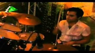 Aamir Aly with Noori...Song Do dil... Live.flv