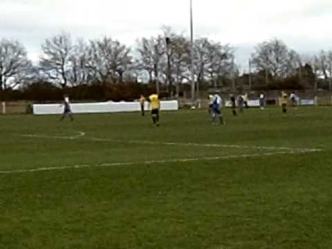 Wivenhoe Town 0-2 Stanway Rovers.  Ridgeons Prem.  Boxing Day 2011