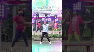 Download lagu AYU TING TING & ZASKIA ADU KEREN DANCE PESBUKERS mp3