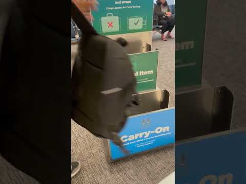 How Airlines check cabin bag size ?? #shorts #airport #aviation