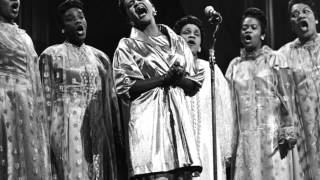 Clara Ward: PRECIOUS LORD, TAKE MY HAND