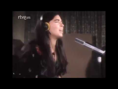 "Que volen aquesta gent?" Maria de Mar Bonet 1968