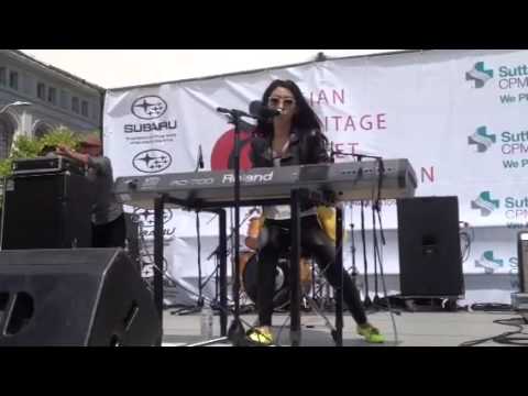 Wanting 曲婉婷 - Hand Hold [Live] 2013.05.18