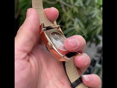 Girard Perregaux Vintage 1945 2585 Power Reserve  Dial Back