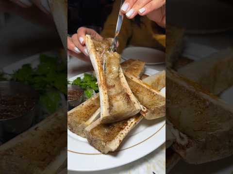 $24 Bone Marrow Dish in Vegas #vegasfood #bonemarrow