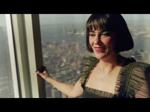 Alyssa Fox sings "The Wizard and I" at the Empire State Building | WICKED the Musical