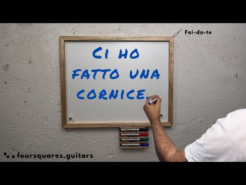 Lavagna magnetica fai da te con cornice in legno di recupero della Telecaster