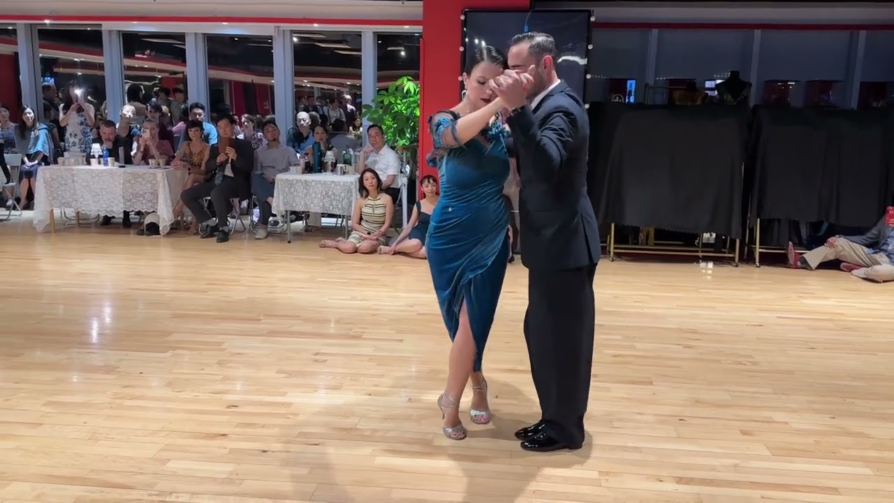 Video thumbnail for Fausto Carpino y Stephanie Fesneau, HK, June 2023, 1/4, Navegante, Carlos Di Sarli