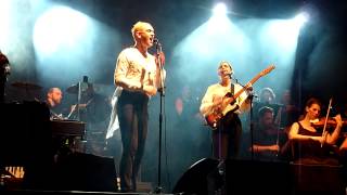 Anna Calvi ft. Patrick Wolf with Sexto Orchestra LIVE A Kiss To Your Twin (Sexto &#39;Nplugged 2015)