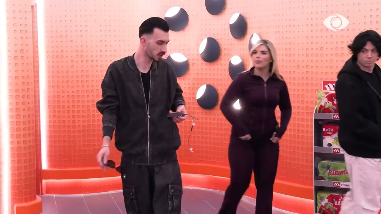 Të mblidhet i gjithë komuniteti…/ Sabina debaton me Kristin për punët e shtëpisë: Mos merrni...