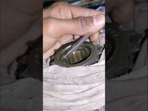 Repair and replacement of sprocket / Clean sprockets/ Clean Gear wheels 😱 /Bike service #Shorts
