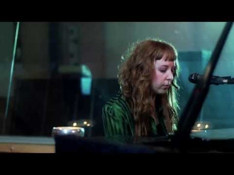 "Welspryng" - Brooke Waggoner // Brite Session