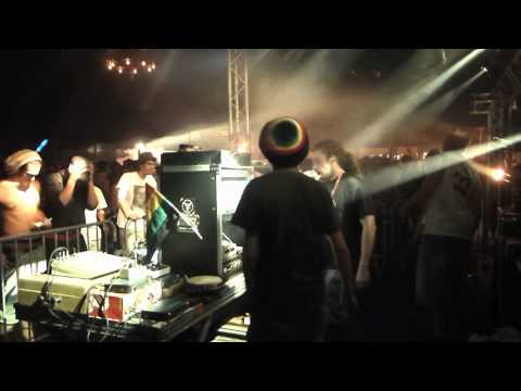 Bout'40 Festival #8 - RDH HiFi ft. Steppin'Pablo ▶ Idren Natural "Thankful" (dubplate RDH studio) ⑦