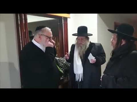 Kozmir Rebbe Visits Shulem Weiss After His Release From Prison