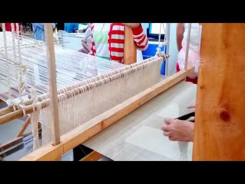 Showing an abaca weaving
