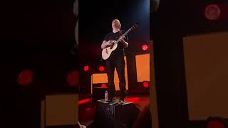 Ed Sheeran- Little Bird unplugged (Live at the Plus 10th Anniversary gig at Shepherd’s Bush)