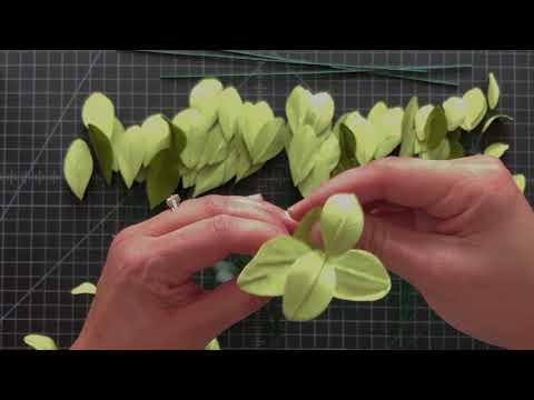 How to make crepe paper leaves fillers for your bouquet or centerpieces