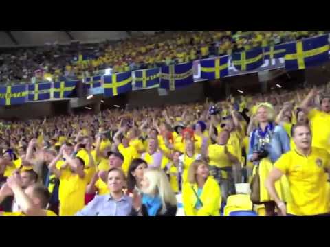 Swedish fans invade Kiev (kyiv)! Euro 2012