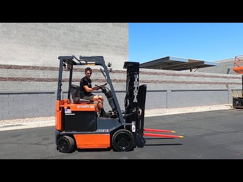 TOYOTA 7-Series 7FBCU25 5,000lb Electric #9180 - Forklift for Sale