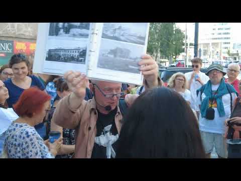 Spacer Kawa po Warszawie prowadził Jarek Spacerolog Praski.