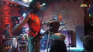 DREADZONE  @ EARL 16 - Live @ Wrocław 2009