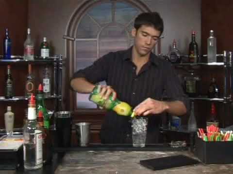 How to Make the Snake In The Grass Mixed Drink