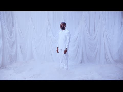 Toye Aru, Derrick UGC - Middle Of The Night