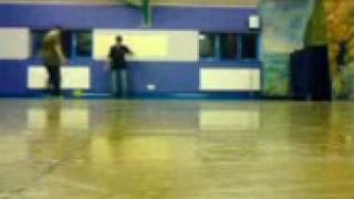 preview picture of video 'ben brown doing football tricks at tinneys lane youth club'