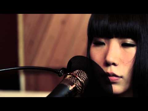 A écouter en préparant Patates douces à la sauce tomate