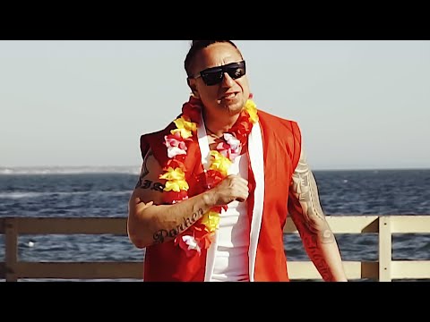 Richard Parker - Christmas In The Island (Official Music Video)