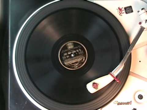 IN DE RUFF by Joe Venuti's Blue Six 1933