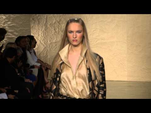 Donna Karan ft Karlie Kloss 2014 Spring/Summer | New York Fashion Week 2013 | C FASHION