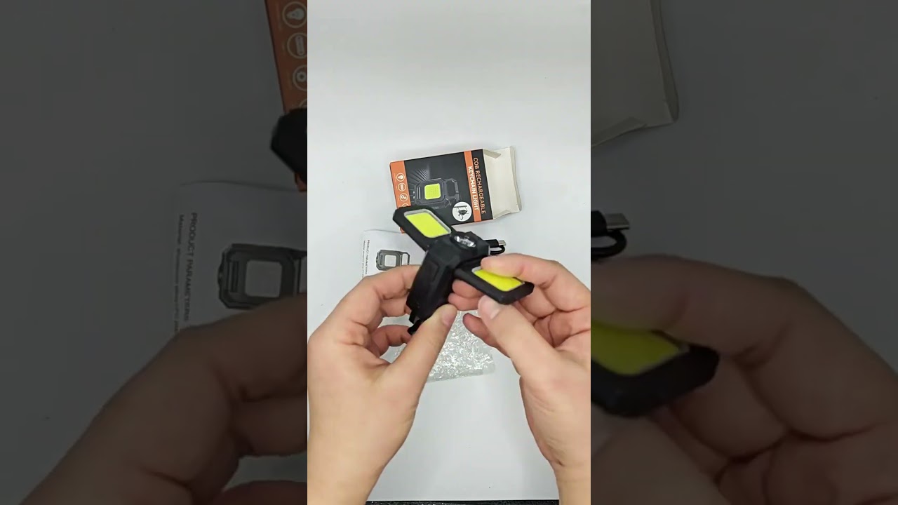 Flashlight Mini Keychain Light COB Work Light USB Rechargeable Lamp w