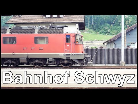 Schwyz Railway Station, Switzerland / Bahnverkehr beim Bahnhof Schwyz