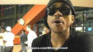 Max B watches The Hulk w/ the WRONG CROWD