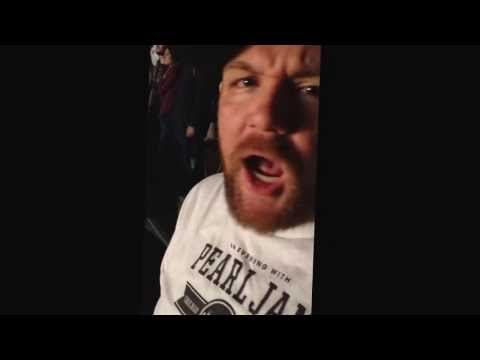 Pearl Jam 10/15/13 Worcester I (Lightning Bolt)