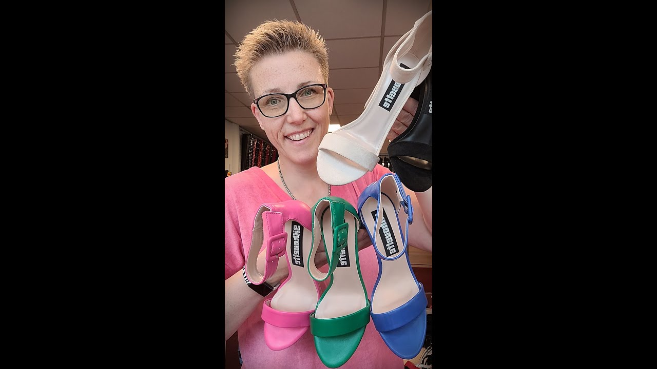 𝗖𝗼𝗺𝗳𝗼𝗿𝘁𝗮𝗯𝗲𝗹𝗲 𝗯𝗹𝗼𝗸𝗵𝗮𝗸 𝘀𝗮𝗻𝗱𝗮𝗹𝗲𝗻 𝗶𝗻 𝗺𝗼𝗼𝗶𝗲 𝗸𝗹𝗲𝘂𝗿𝗲𝗻!