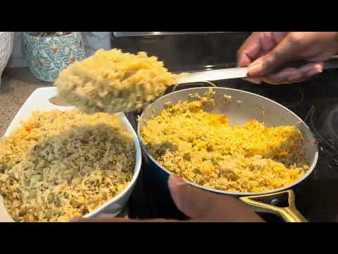 Haitien Pigeon peas or pwa congo rice./ Diri ak pwa congo