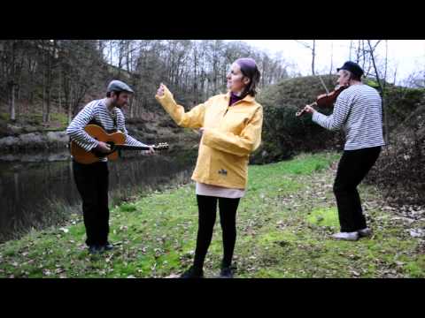 "avant deux de bazouges"les Quincailloux.mov