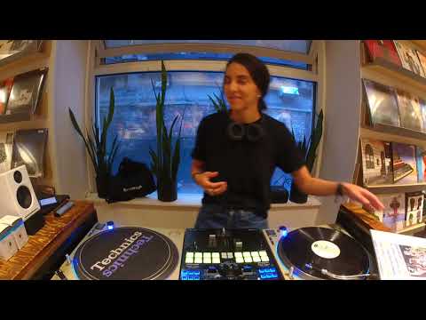 LIVE! AT THE LAB w/ Love Injection - DJ Set at Turntable Lab NYC