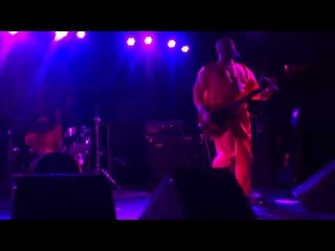Black Wine - Big Mess (Devo cover) at Don Giovanni Records at Knitting Factory, Brooklyn 2/6/15