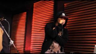 Download lagu VERSUS: Hujan - Lamunan Terhenti mp3