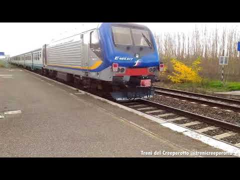 Locomotore E464.417 con qualche problema nella partenza a Castagneto Carducci